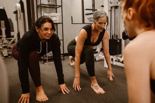 Three middle aged women at the gym (Photo: RDNE Stock project)